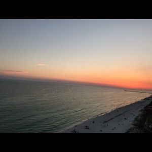 Meet your Posher, Cara